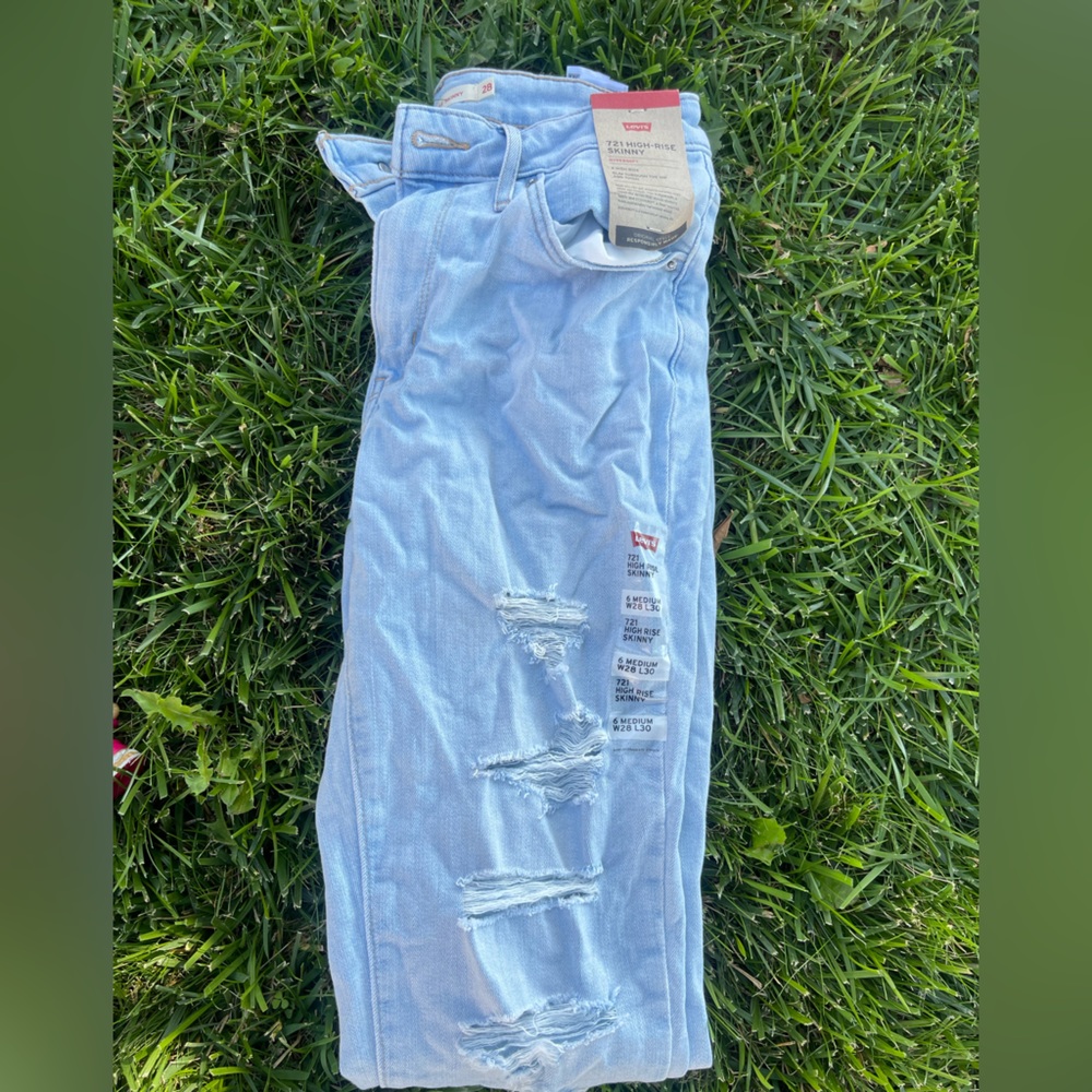 Women’s jeans